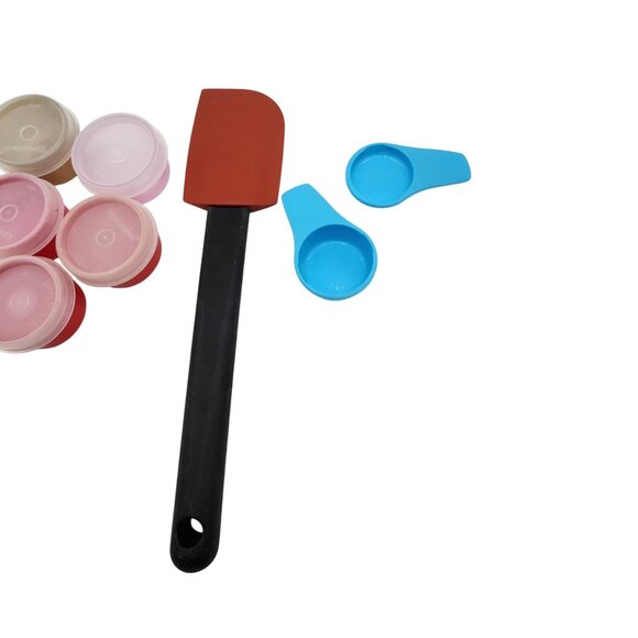 Tupperware spatula midgets and magnetic tea / table soons - Picture 3 of 4